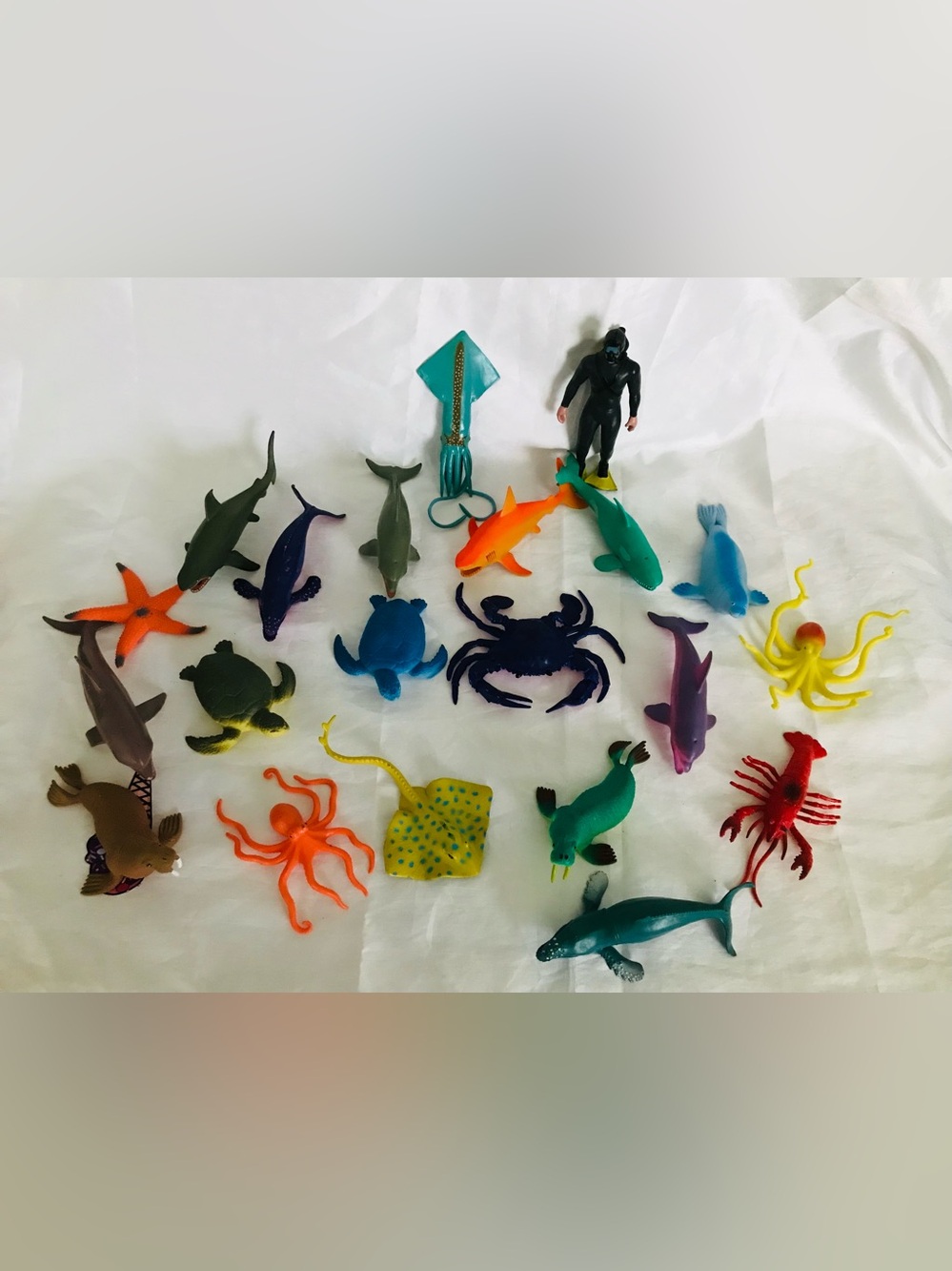 Ocean Sea Animal Toy Lot Shark Dolphin Squid Crab Scuba Diver Figures